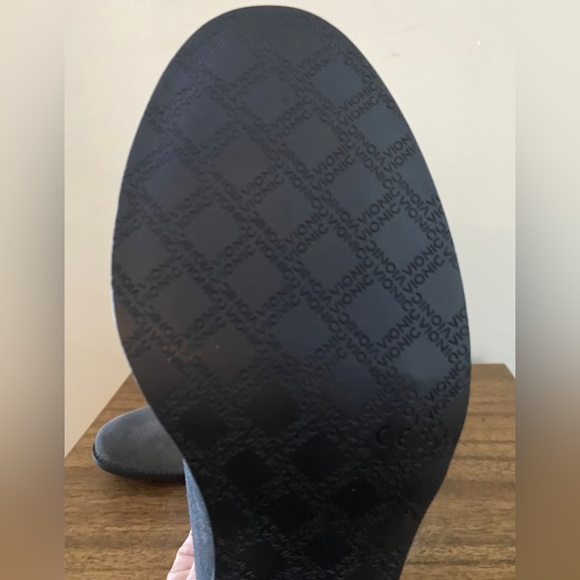 Vionic Orthaheel Women Suede Lace-up Ankle Boots - Andi - Charcoal - Size 10 NEW - Picture 2 of 9